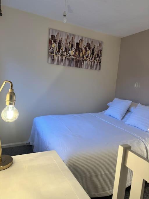 Stylish 2 Bedrooms Flat In A Quiet Cul-De-Sac Area, Near Sheffield City Centre With Free Parking المظهر الخارجي الصورة